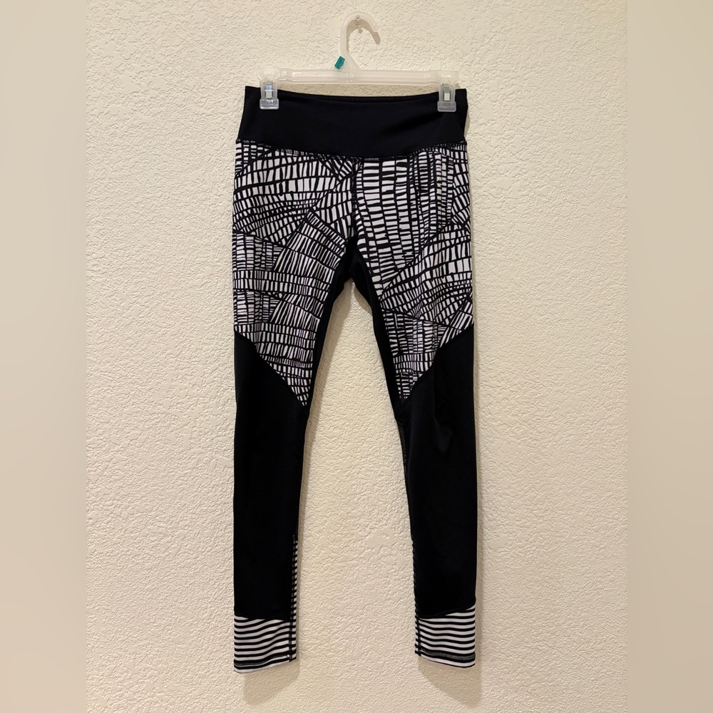 Byzella Black Pattern Mesh Panel Leggings High Waisted Activewear Size S